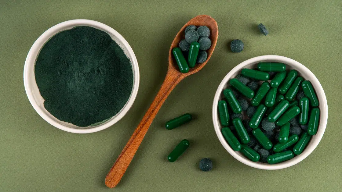 Spiruline et cheveux forme gélules et poudre