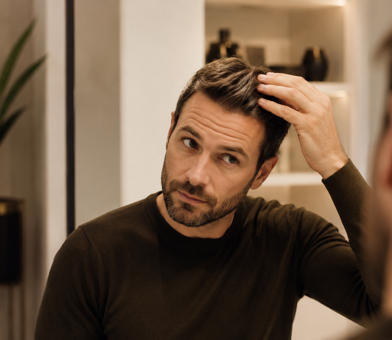 featured Image - Greffe de cheveux sans rasage FUE naturelle